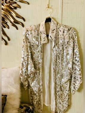 Vintage Sequin Silk Lined Tan/Golden Cardigan/Blazer  Lg/XL 
Sequin Open-Front